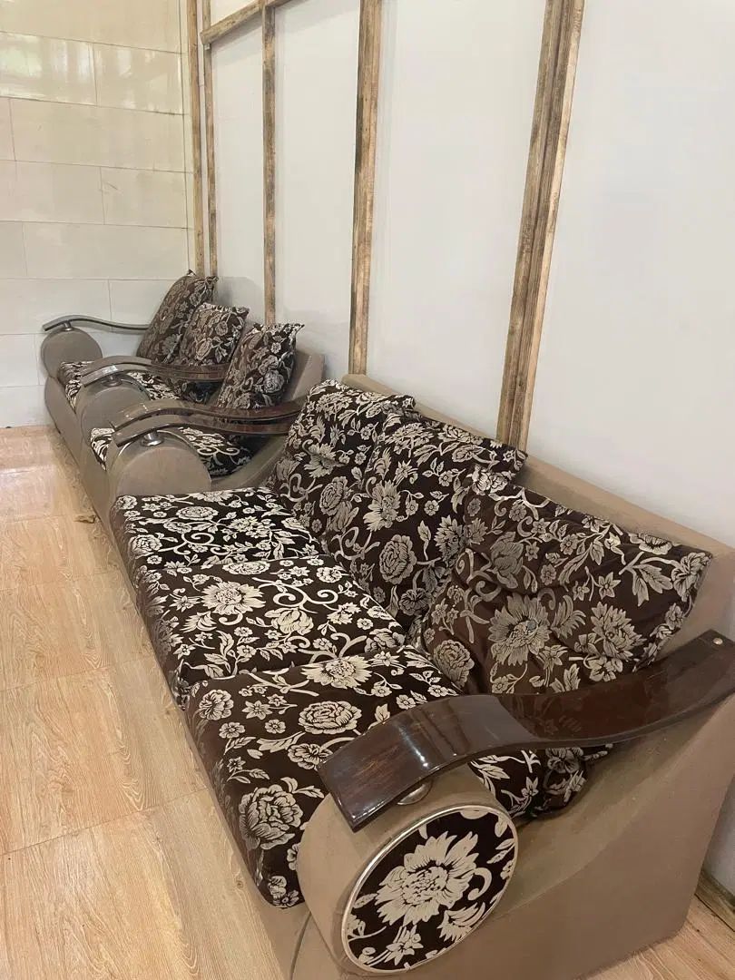 مبل ۶نفره|مبلمان خانگی و میز عسلی|رشت, اسماعیل آباد|دیوار