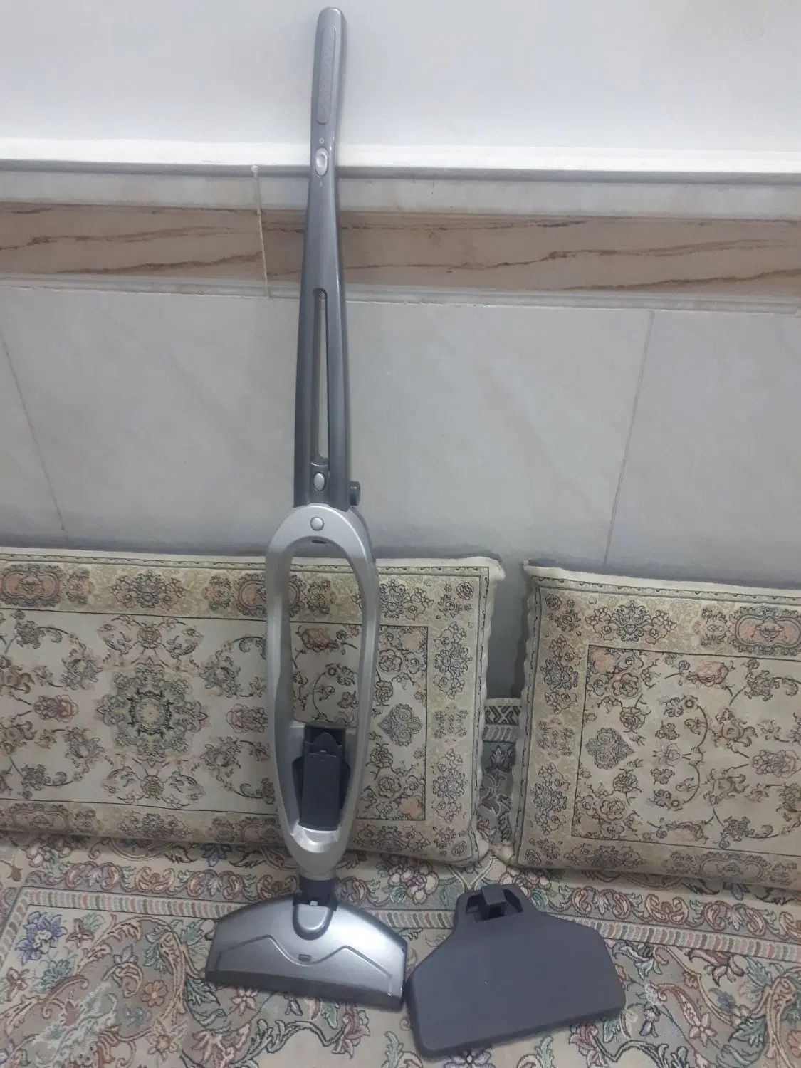 جارو شارژی  نیازمند تعمیر  ۲۵۰|جاروبرقی، جارو شارژی، بخارشو|مشهد, اروند|دیوار