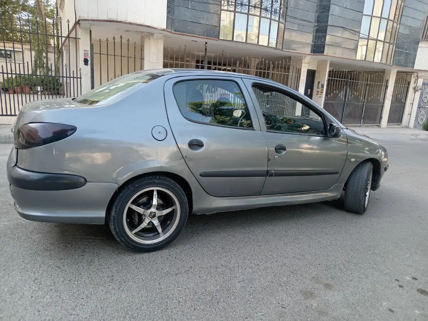 206 v8|خودرو سواری و وانت|مشهد, ایوان|دیوار