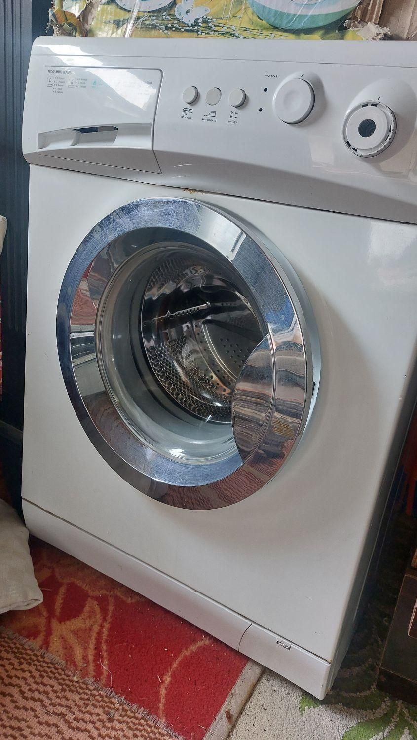فروش فوری ۷کیلویی|ماشین لباسشویی و خشک‌کن لباس|تالش, هشتپر|دیوار