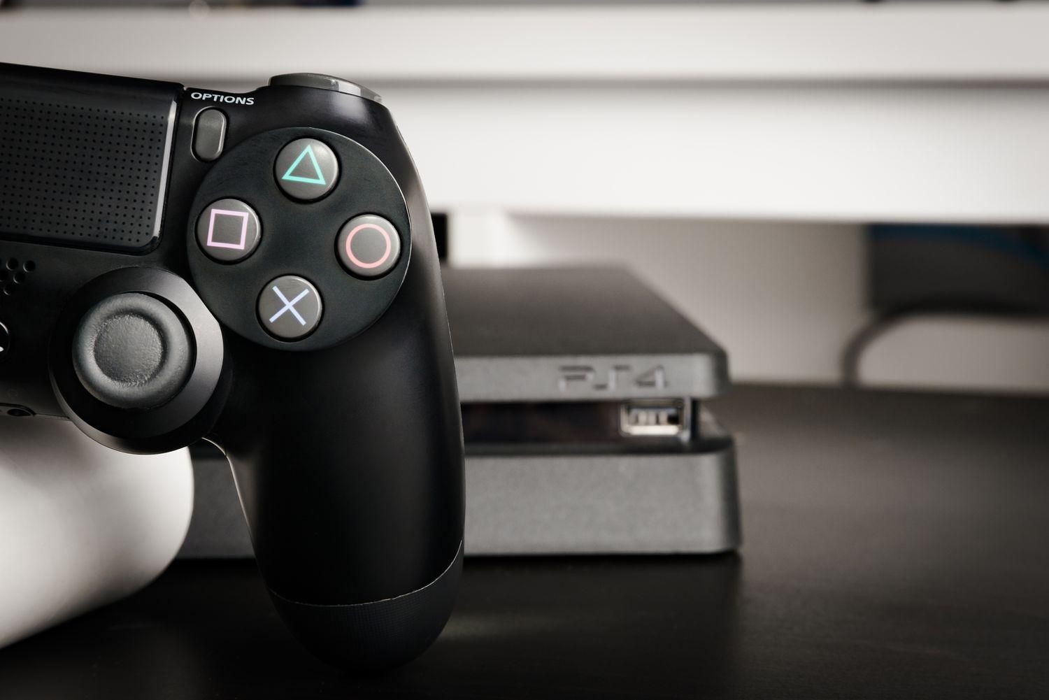 اجاره کنسول بازی PS4|خدمات رایانه‌ای و موبایل|کرمان, |دیوار