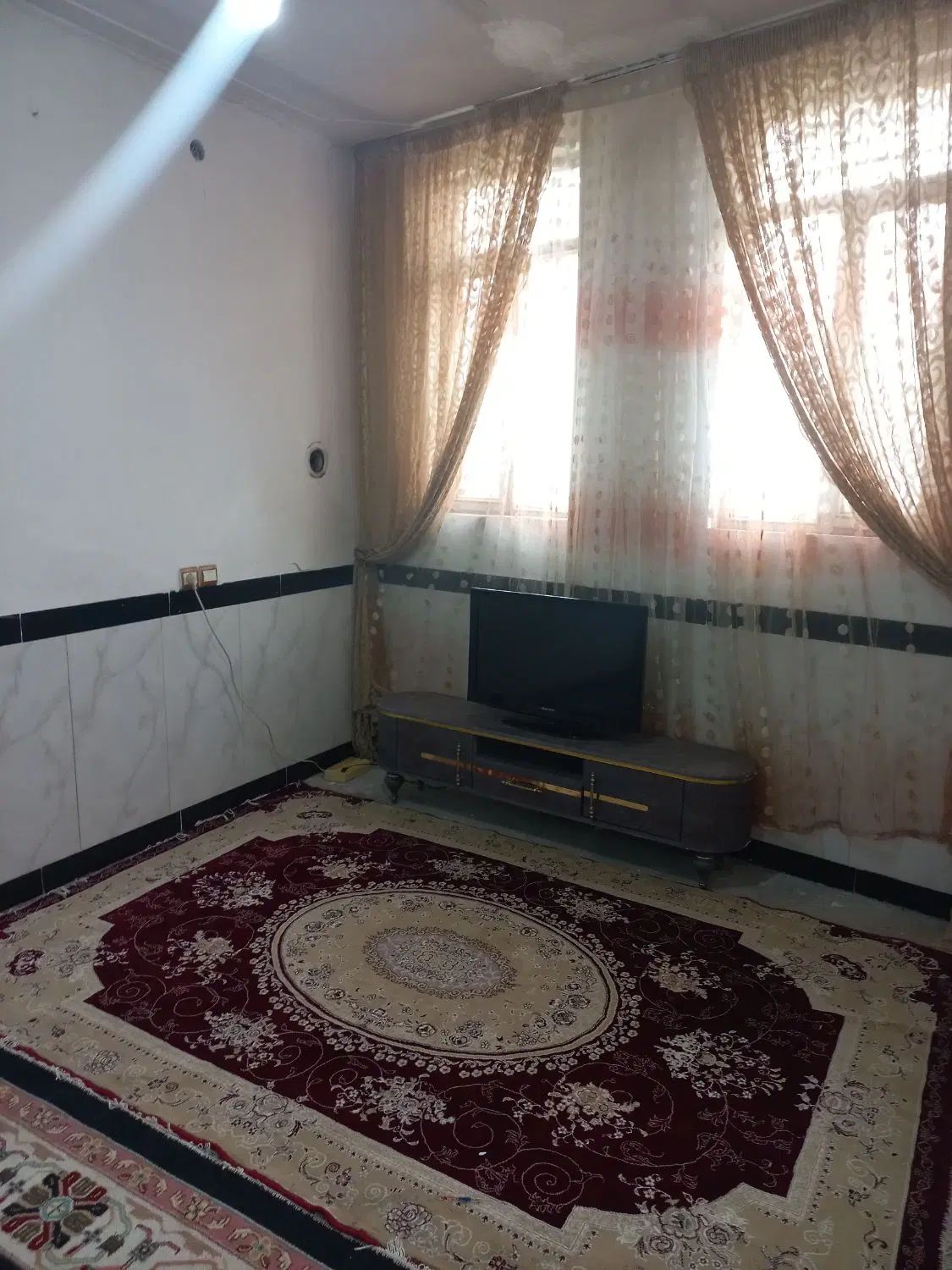 سوییت ساعتی و روزانه دربست ویلایی|اجارهٔ کوتاه‌مدت آپارتمان و سوئیت|کرمانشاه, |دیوار