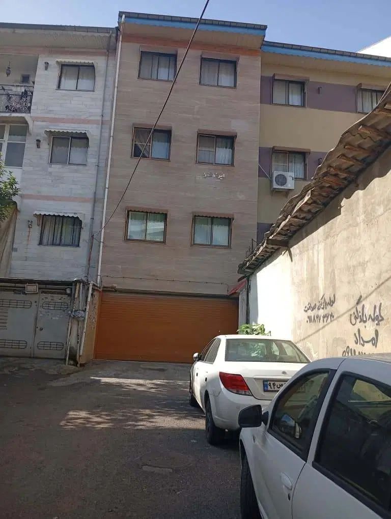 فروش فوری فوری ۹۰ متری کوچه سندی فقط با ۲/۱۰۰|فروش آپارتمان|رشت, شهرک آیت الله منتظری|دیوار