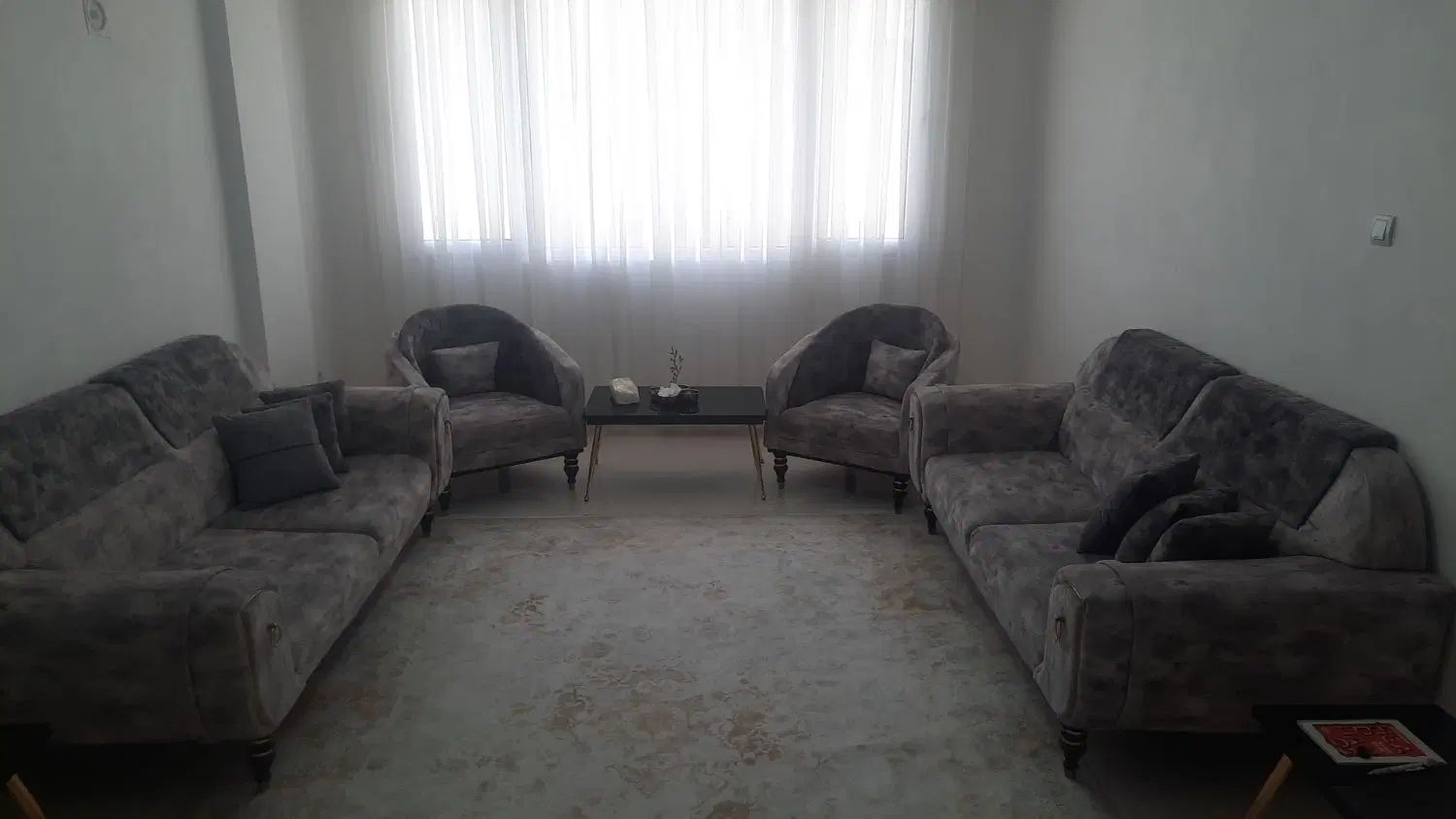 یک دست مبل ۷ نفره  وباندمکسیدر  به فروش میرسد|مبلمان خانگی و میز عسلی|مشکین‌دشت, |دیوار