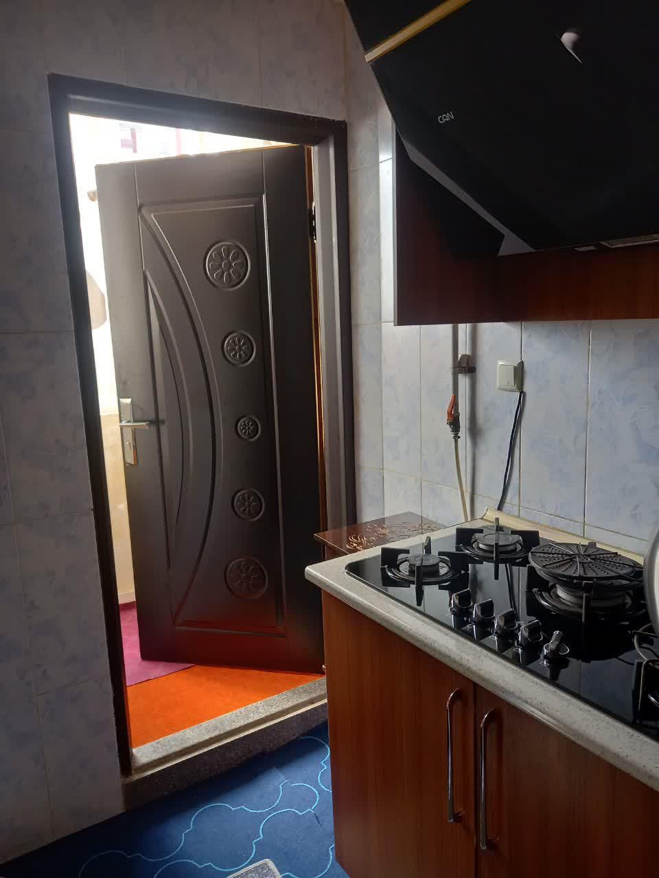 ۸۱ متری شهرکی / بلوار نیرو هوائی|فروش آپارتمان|بابلسر, |دیوار