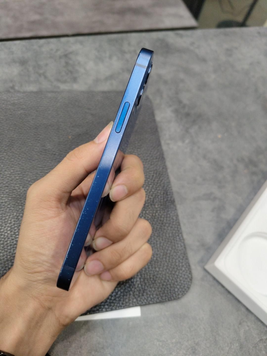 اپل مدل ایفون iPhone 12 با حافظهٔ ۱۲۸ گیگابایت|موبایل|کرج, گوهردشت|دیوار