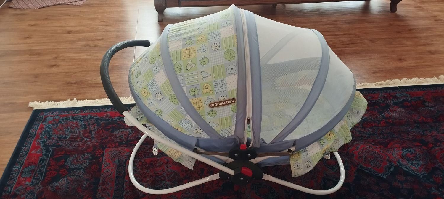 گهواره متحرک پشبندارخارجی در رودسر|کالسکه و لوازم جانبی|رودسر, |دیوار