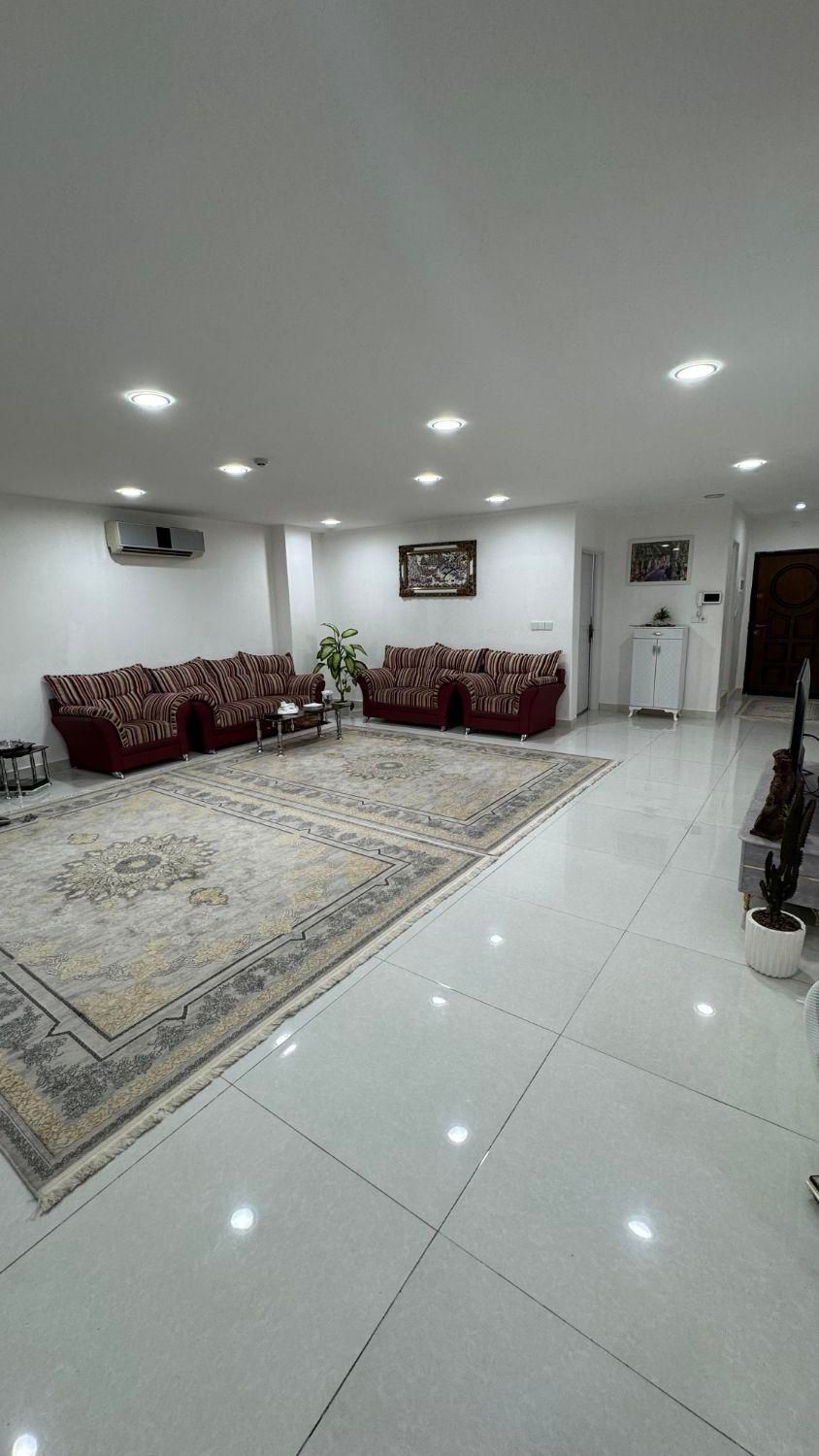 واحد ۱۴۰متری/۳خواب مستر/وام دار/شخصی ساز/خ حمزه|فروش آپارتمان|دزفول, |دیوار