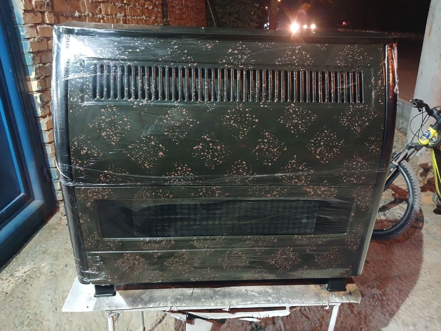 آبگرمکن برقی ۷۰ لیتری اجاق ترمکوبل دار و بخاری نو|آبگرمکن، پکیج، شوفاژ|کاشان, |دیوار