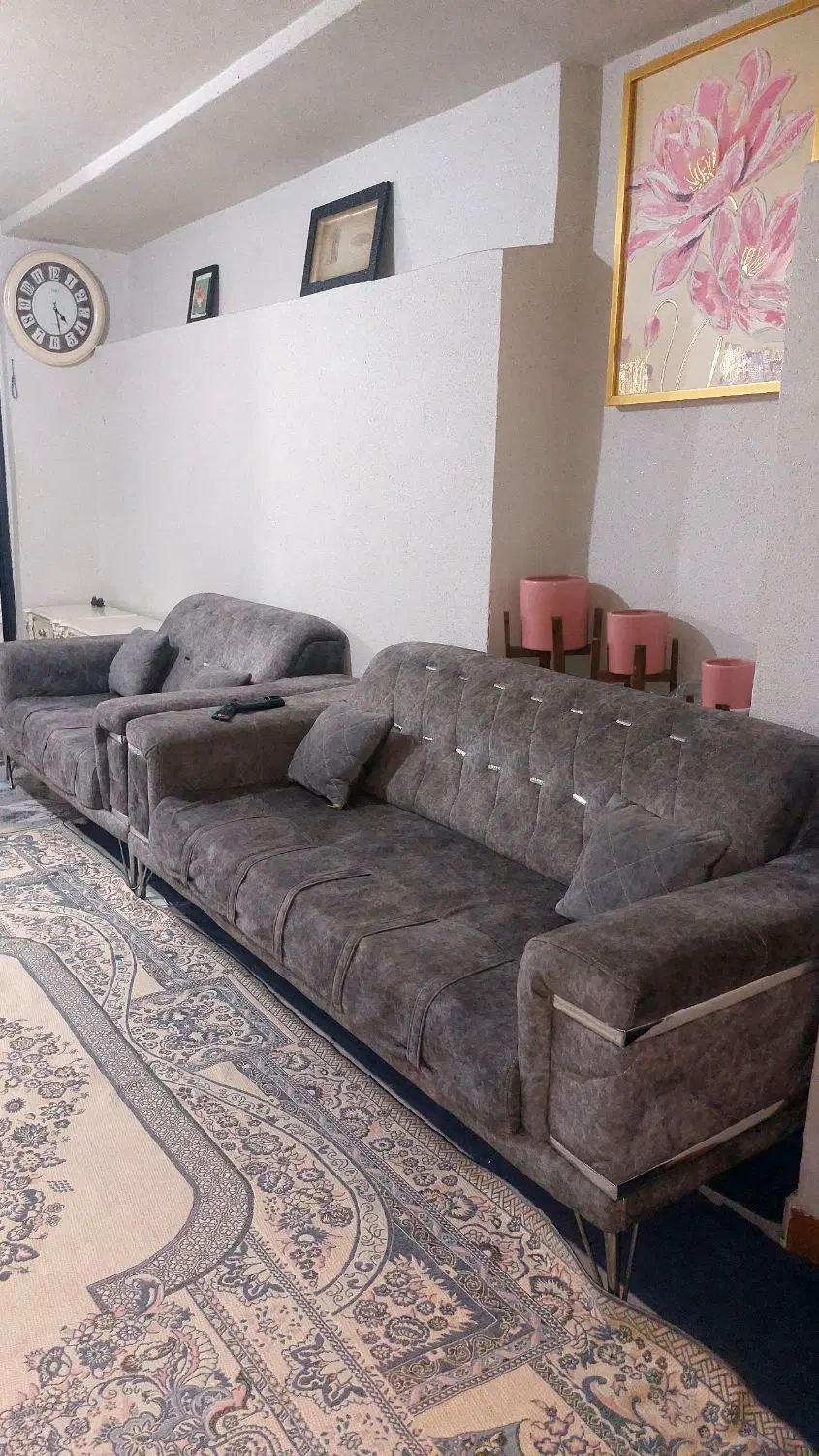 مبل چستر درحد نو|مبلمان خانگی و میز عسلی|رشت, کوی غلام نیا|دیوار