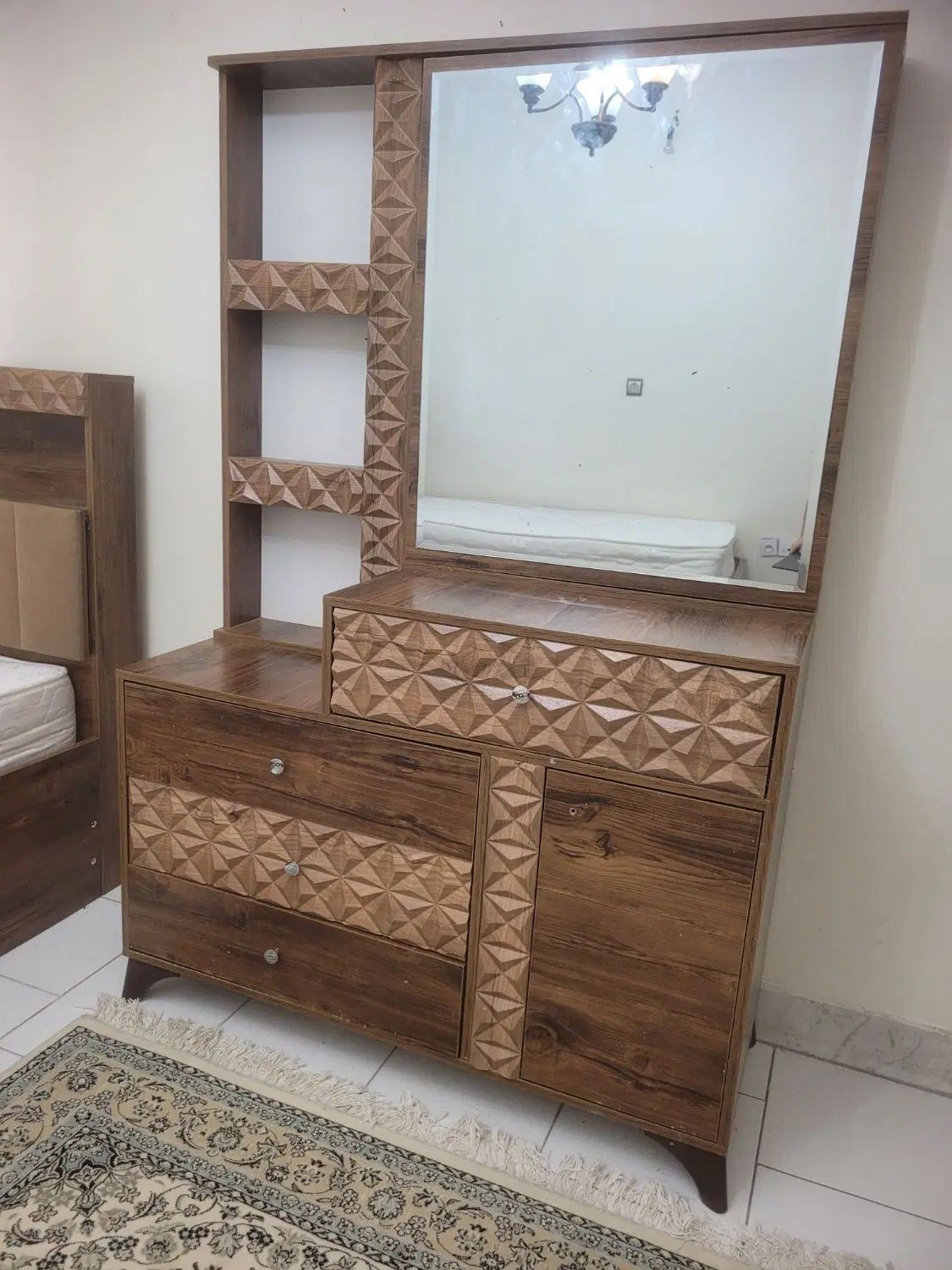 دوعدد تخت یک نفره با میزآرایش ،تشک|تخت و سرویس خواب|تهران, آشتیانی|دیوار