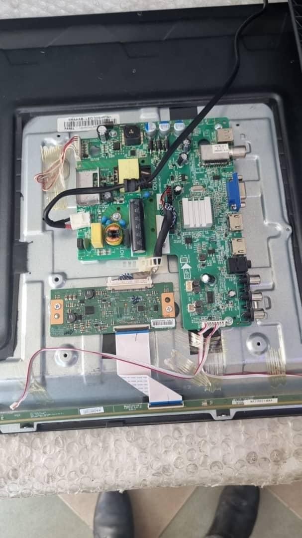 برد شیرالی LED وLCD|تلویزیون و پروژکتور|شیراز, کوزه گری|دیوار