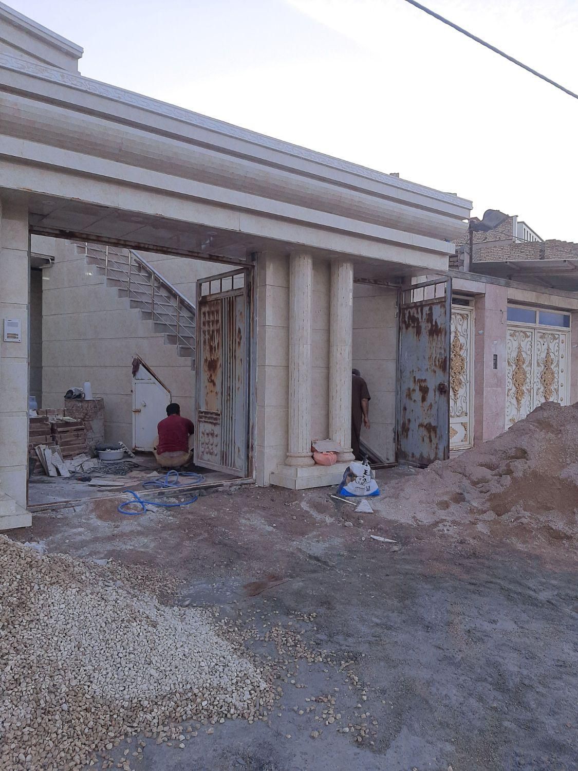 کاشی کاری، سرامیک کاری، نماکار، سنگ نماوکاشی.نما|خدمات پیشه و مهارت|اهواز, نادری|دیوار