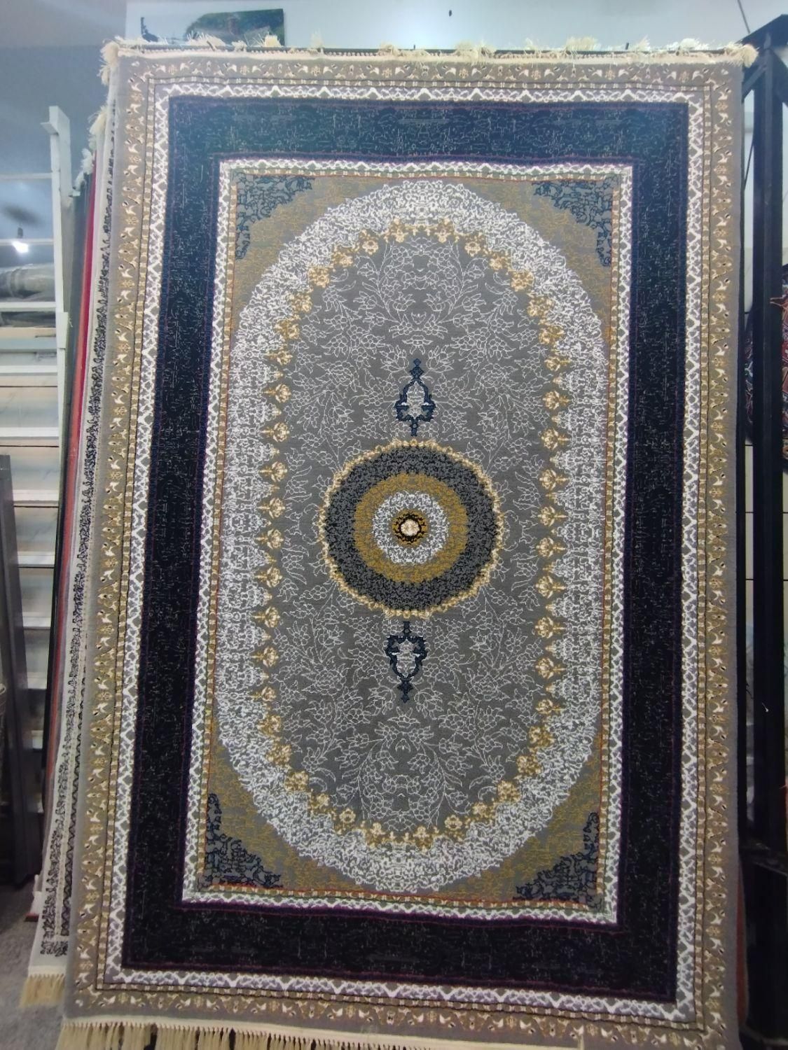 فرش یاران|فرش|سلماس, |دیوار