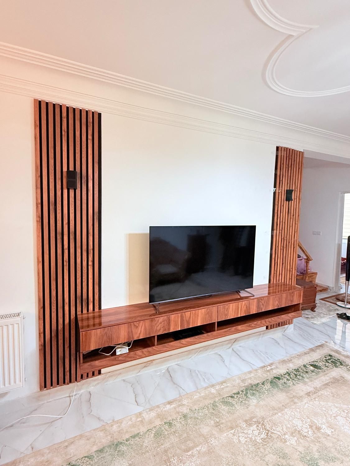 تی وی وال سفارشی طرح هخامنش|بوفه، ویترین، کنسول|رشت, حومه رشت|دیوار