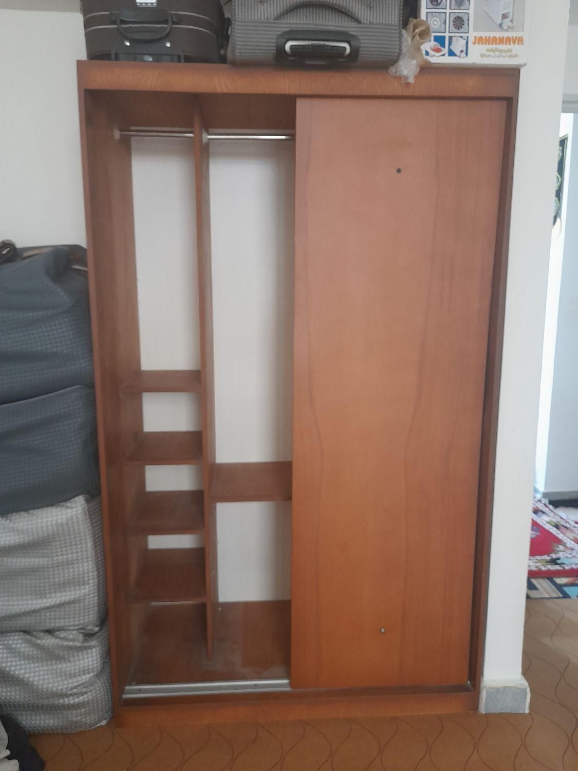 کمدزیبا جادار|جاکفشی، کمد، دراور|قم, شهرک مهدیه|دیوار