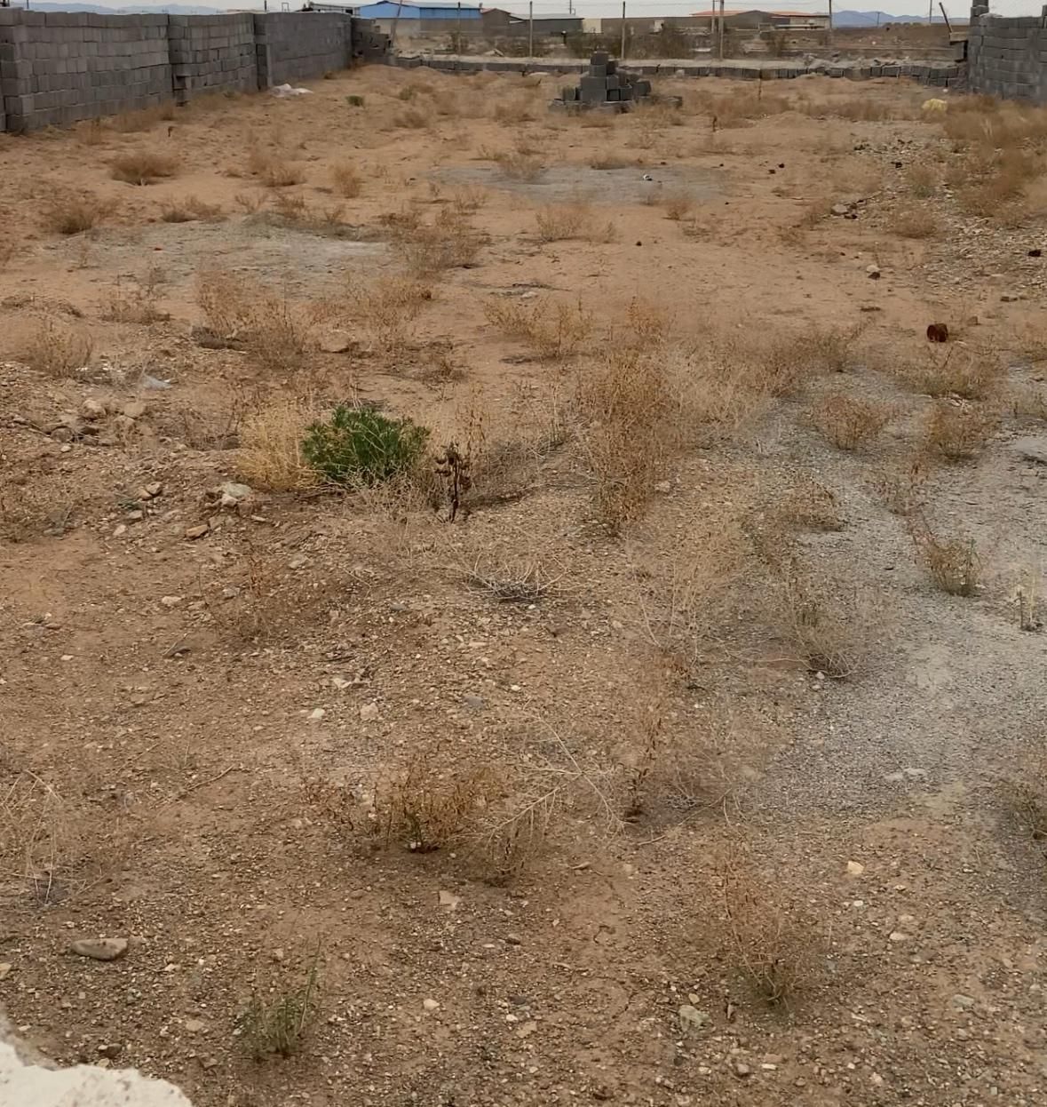 زمین چهار دیواری جاده یل اباد|فروش زمین و ملک کلنگی|ساوه, |دیوار