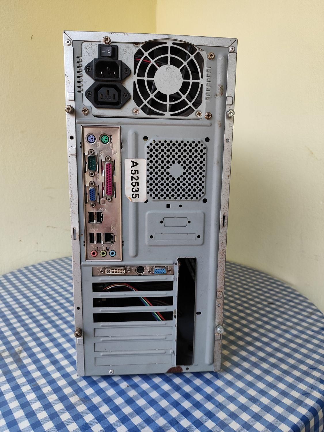 سیستم اداری ۲هسته رم ۲ ddr2 هارد ۱۶۰ گرافیک ۲۵۶|رایانه رومیزی|چالوس, |دیوار
