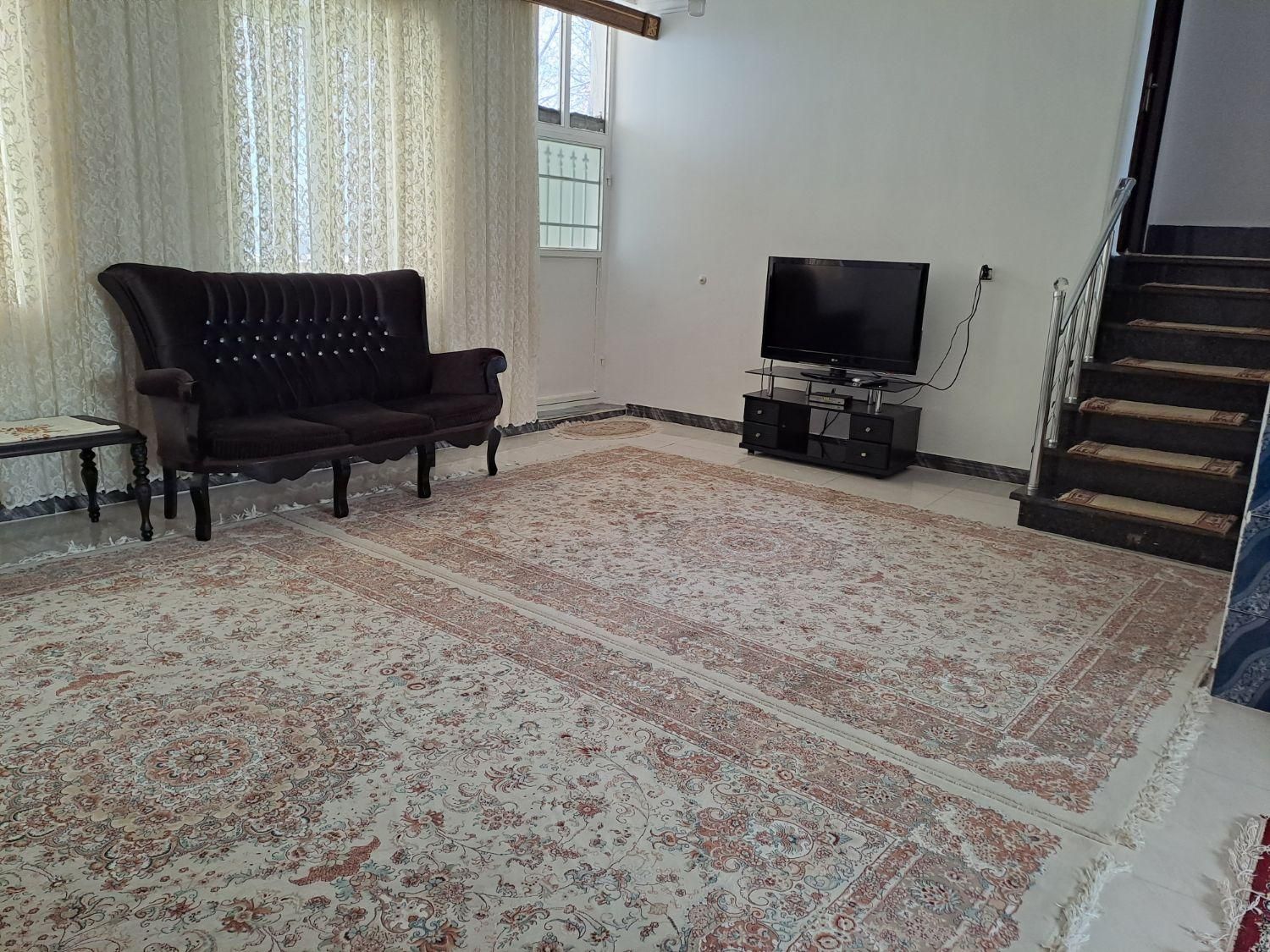 سوئیت ویلایی دوبلکس دارای حیاط وپارکینگ|اجارهٔ کوتاه‌مدت آپارتمان و سوئیت|خلخال, |دیوار