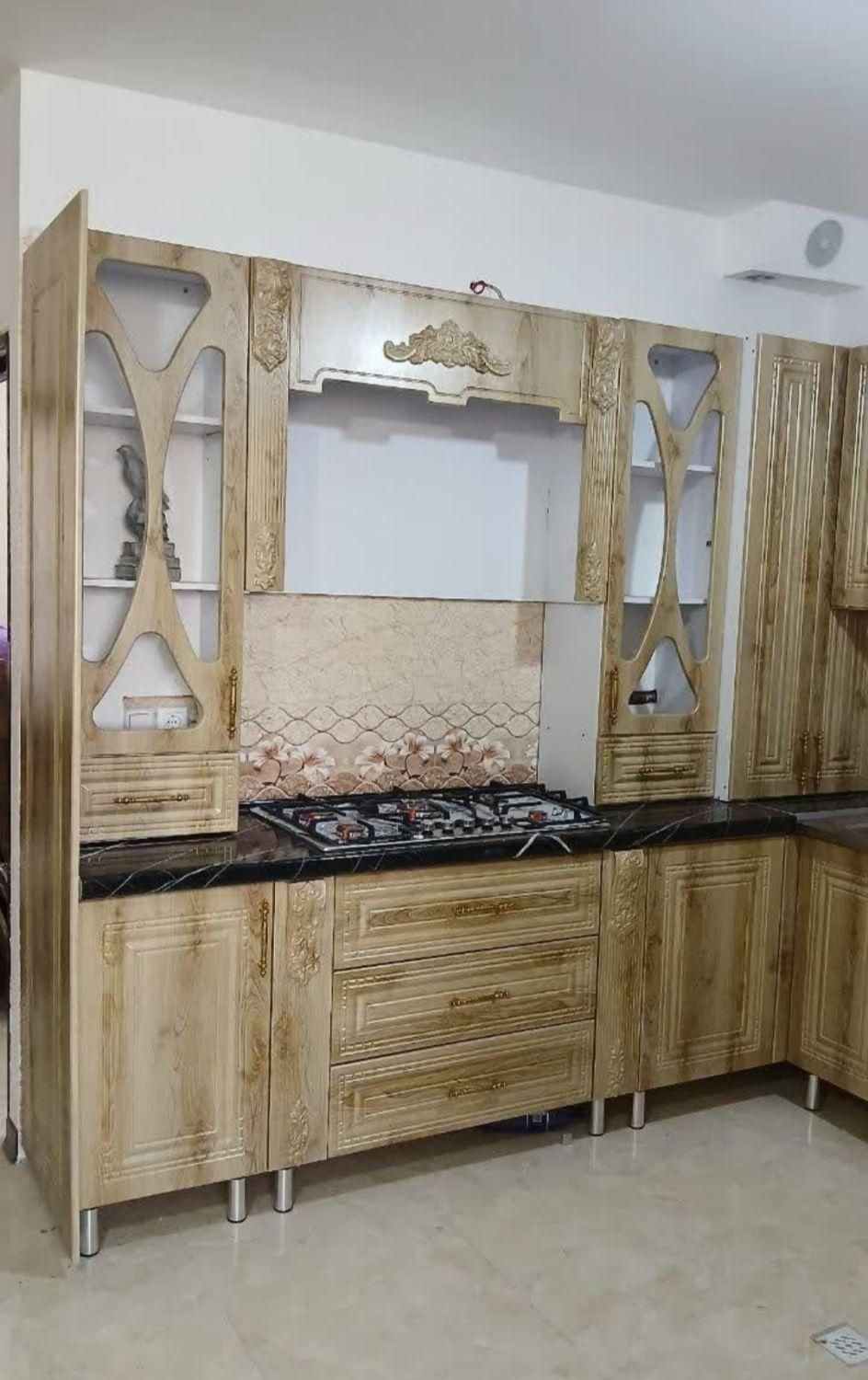 کابینت شفاف کدری 34557365167689431506318|مصالح و تجهیزات ساختمان|کیاشهر, |دیوار