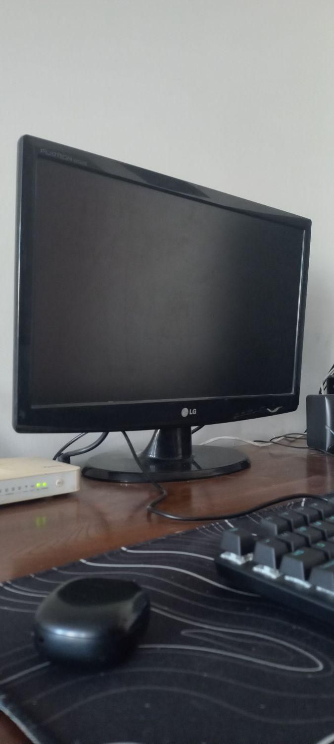 مانیتور 19 اینچ LG|قطعات و لوازم جانبی رایانه|کرمان, |دیوار