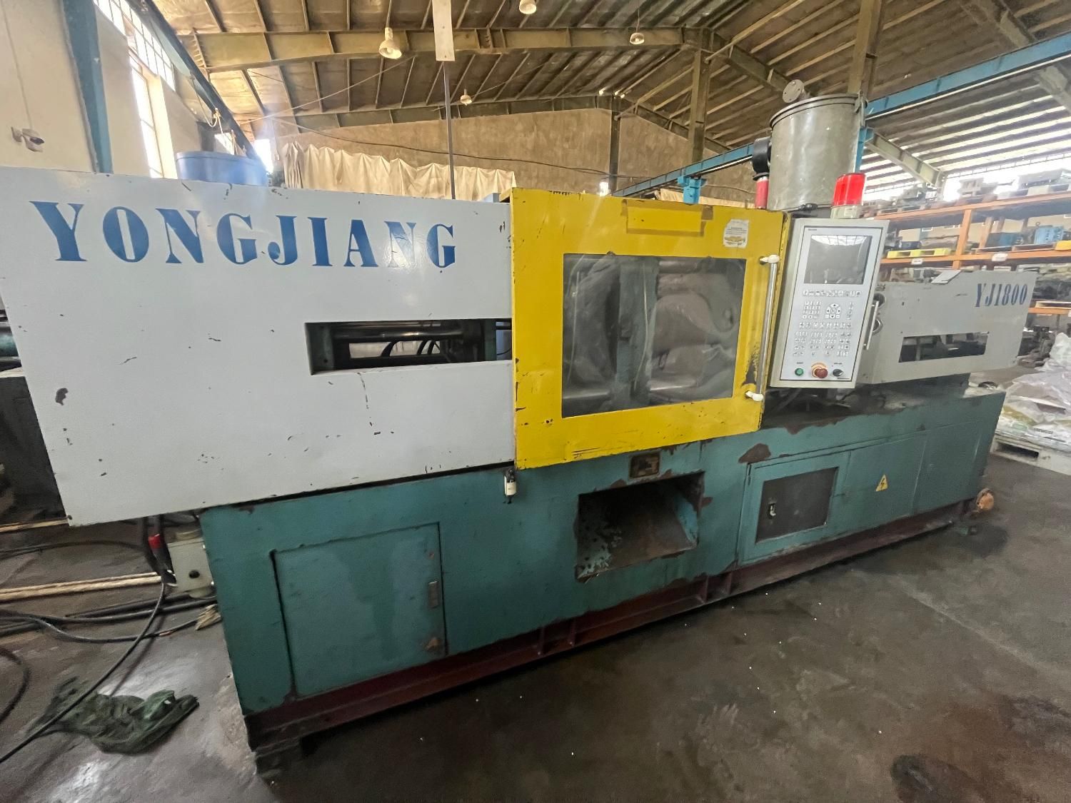 دستگاه تزریق پلاستیک ۱۳۰ تن|ماشین‌آلات صنعتی|تهران, آذربایجان|دیوار