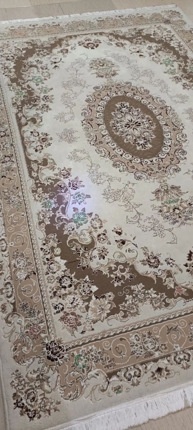 دو عدد فرش ۶ متری|فرش|رشت, یخسازی|دیوار