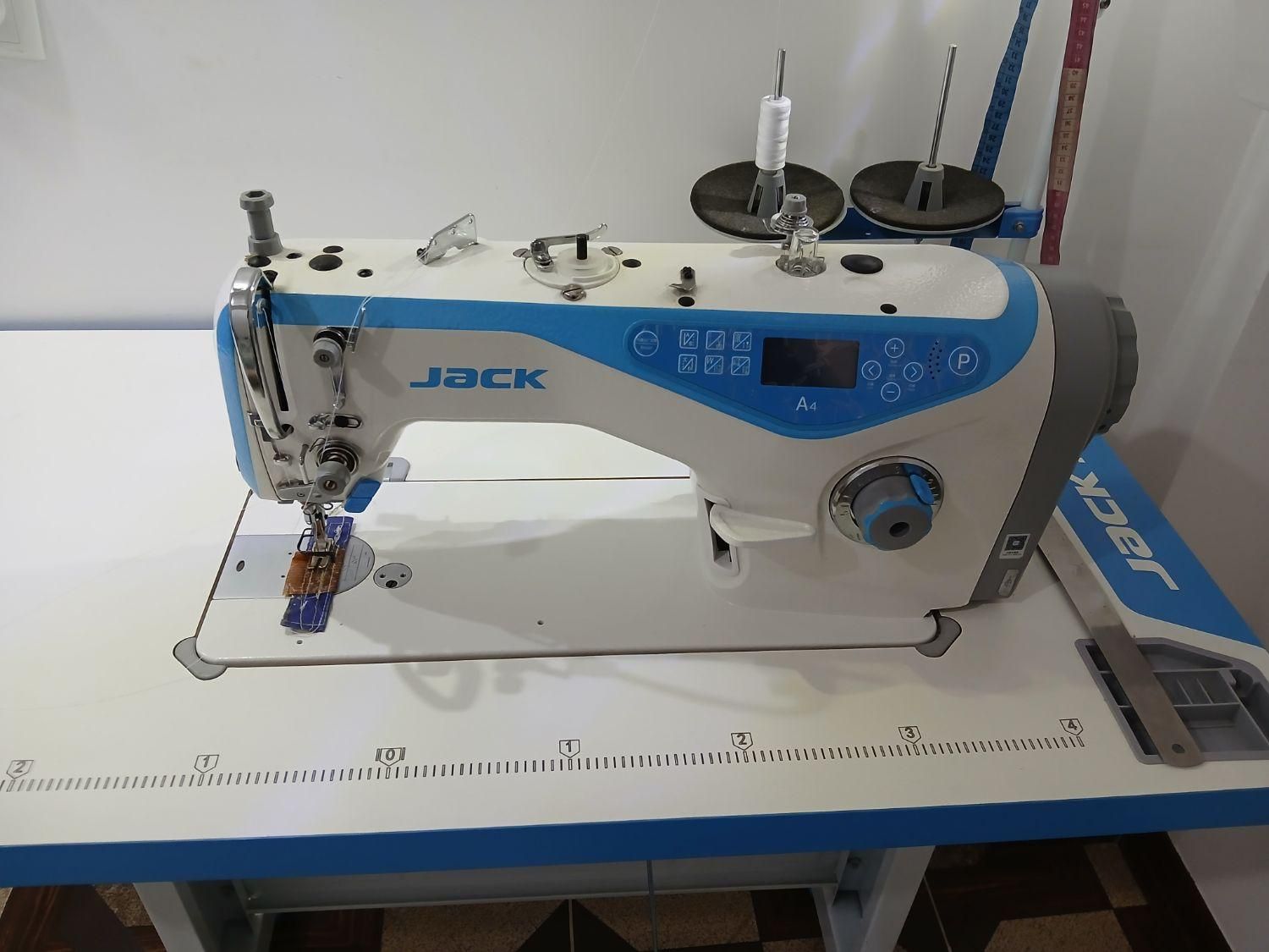 فروش چرخ خیاطی راسته دوزمدلA4نووتروتمییز|چرخ خیاطی و ریسندگی|قائمشهر, |دیوار