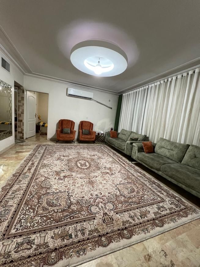 ۱۰۰ متر مفید۲ نبش// غرق نور خوشگل// بر بلوار رحیمی|فروش آپارتمان|پاکدشت, پاکدشت (مامازند)|دیوار