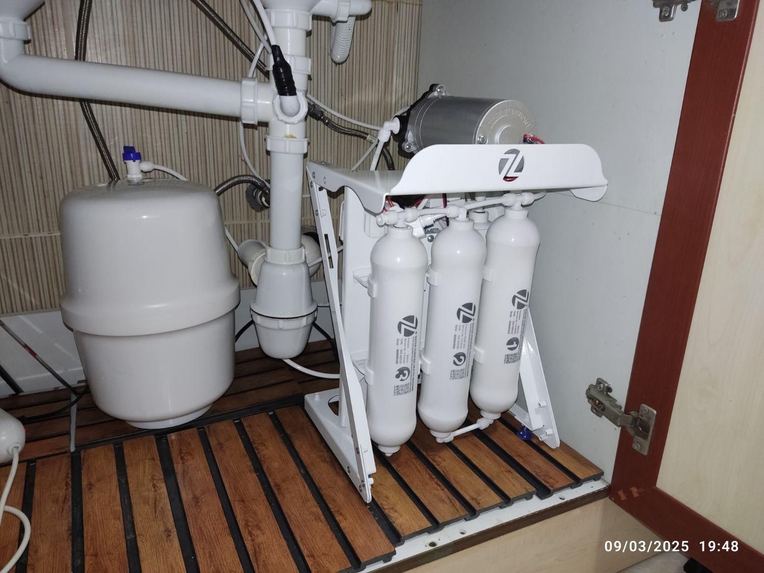 تصفیه آب/نصب/تعمیرات|آبسردکن و تصفیه آب|ساری, |دیوار