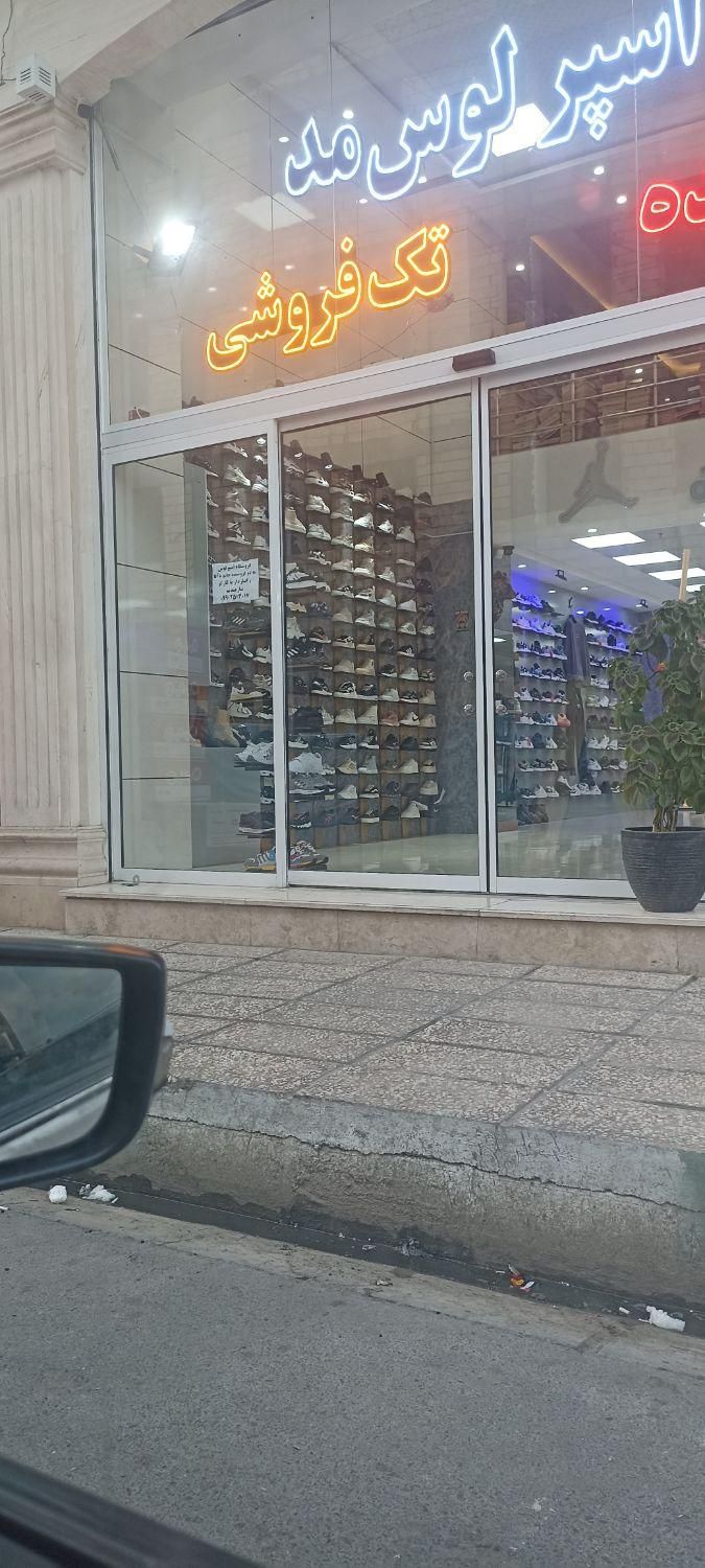 نصب و تعمیر درب اتوماتیک شیشهای درب برقی شیشهای|خدمات پیشه و مهارت|تهران, پاسداران|دیوار