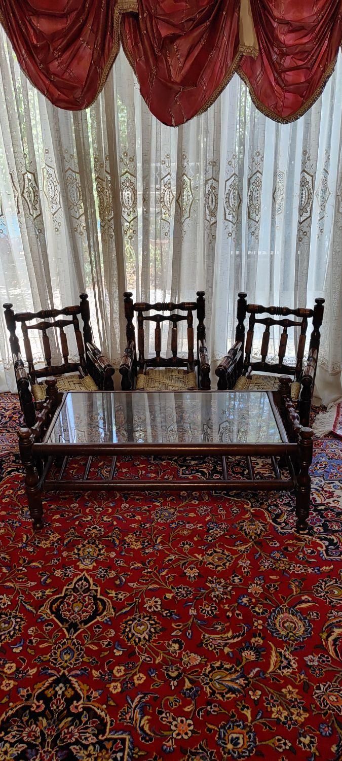 ست میز و صندلی کودک چوب راش با شیشه محافظ|اسباب و اثاث بچه|تهران, تجریش|دیوار