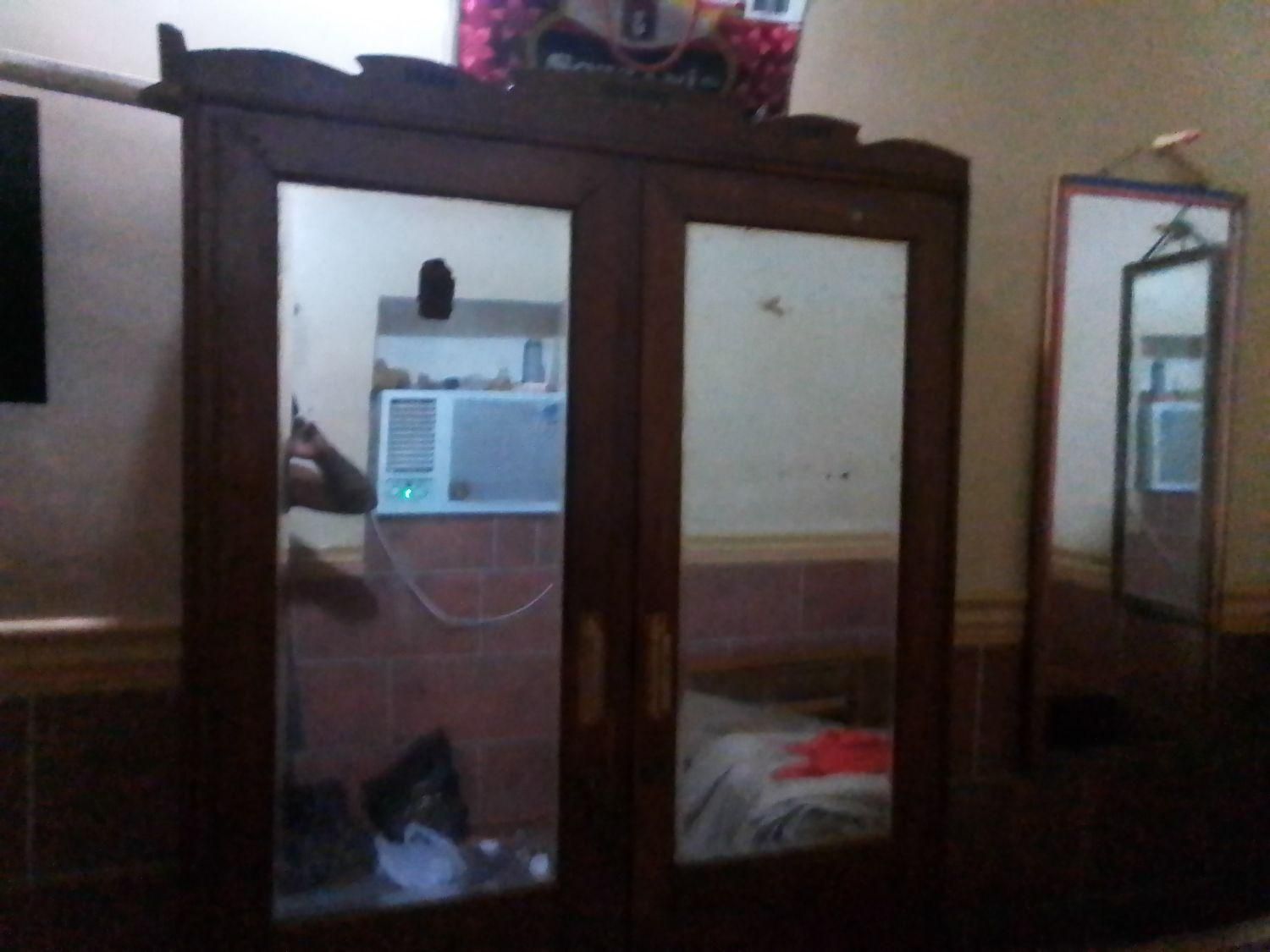 یک عددکبت دودره قدمت 60سال دربندرکنگ|کلکسیون اشیاء عتیقه|بندرلنگه, |دیوار