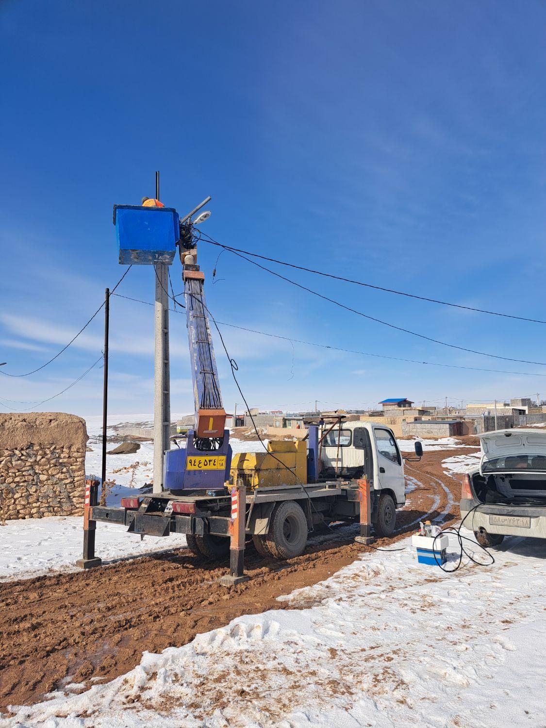 جرثقیل بالابر سبد دار|خدمات حمل و نقل|همدان, |دیوار