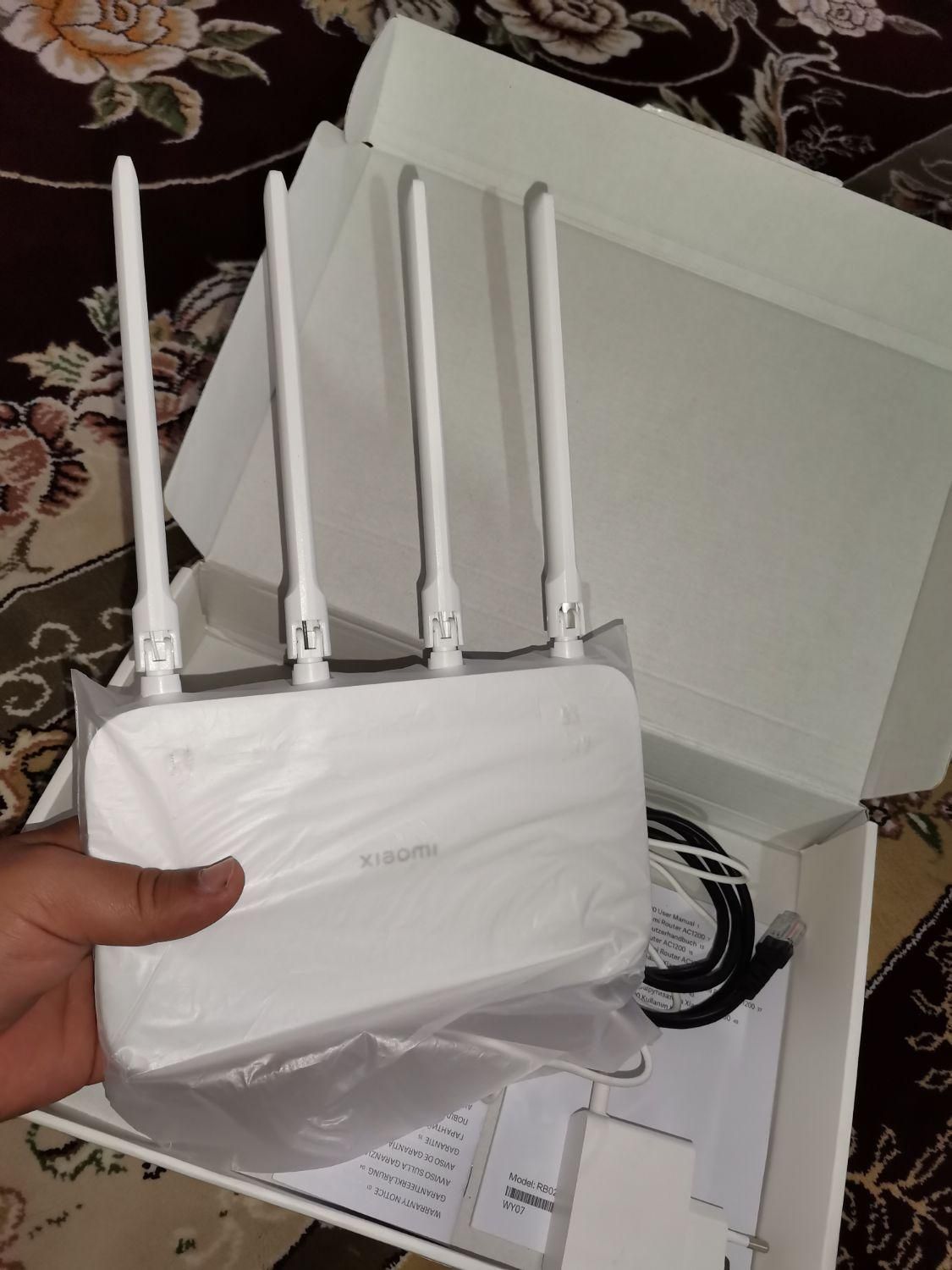 روتر شیاعومی ac1200|مودم و تجهیزات شبکه|چهارباغ, |دیوار