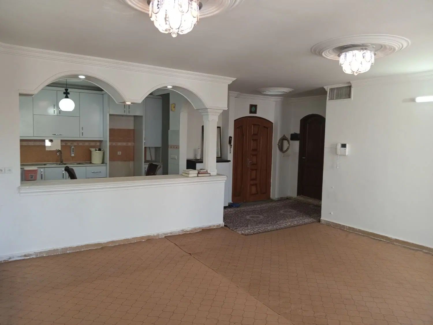 اجاره خانه 85 متری تک خواب با اسانسور|اجارهٔ آپارتمان|مشهد, کوشش|دیوار