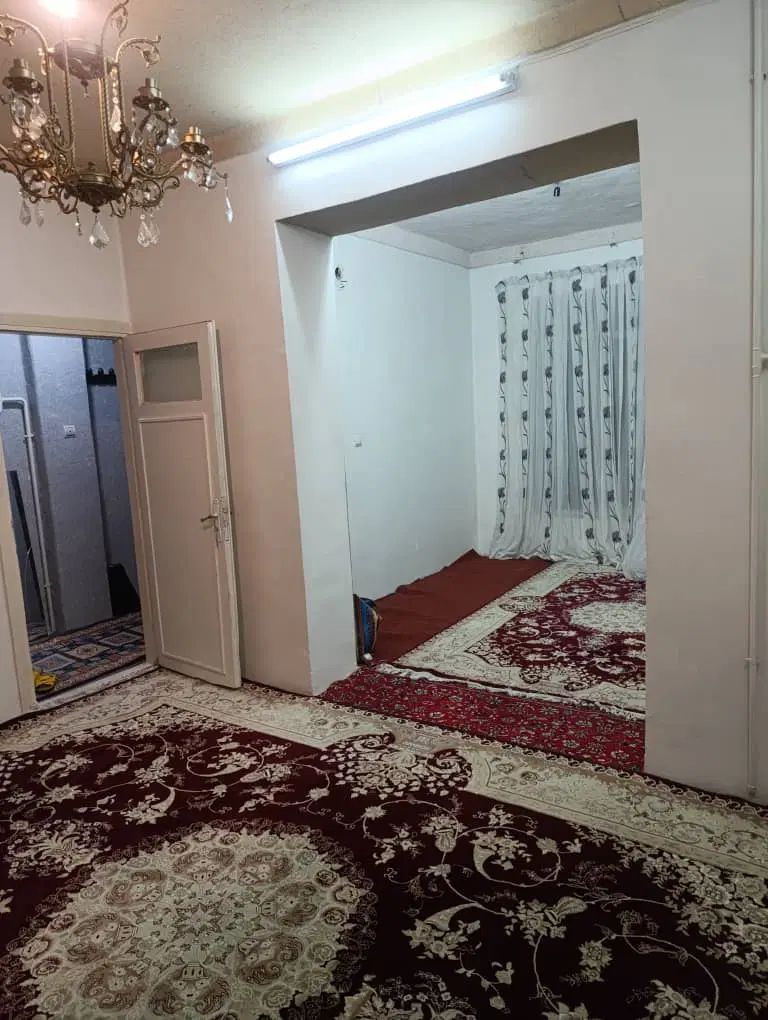 خانه یک و نیم طبقه دربست|اجارهٔ خانه و ویلا|تهران, شهید اسدی|دیوار
