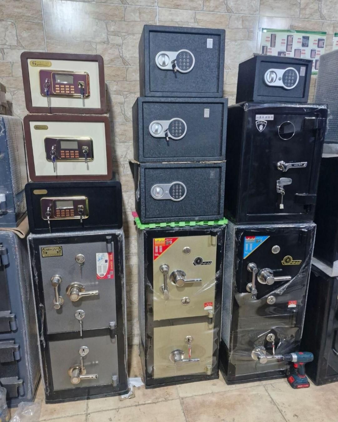 گاوصندوق شهر دوطبقه برند های اصل اصلی سال برای همه|ابزارآلات|بابلسر, |دیوار