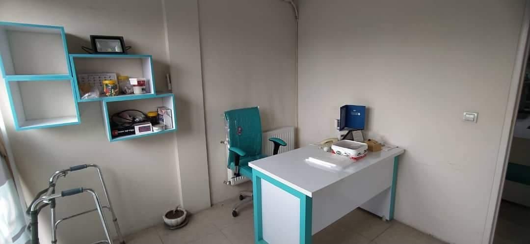 مطب ۲ نبش بر خواجه رشید مناسب متخصصین (قابل تبدیل)|اجارهٔ دفتر کار، اتاق اداری، مطب|همدان, |دیوار