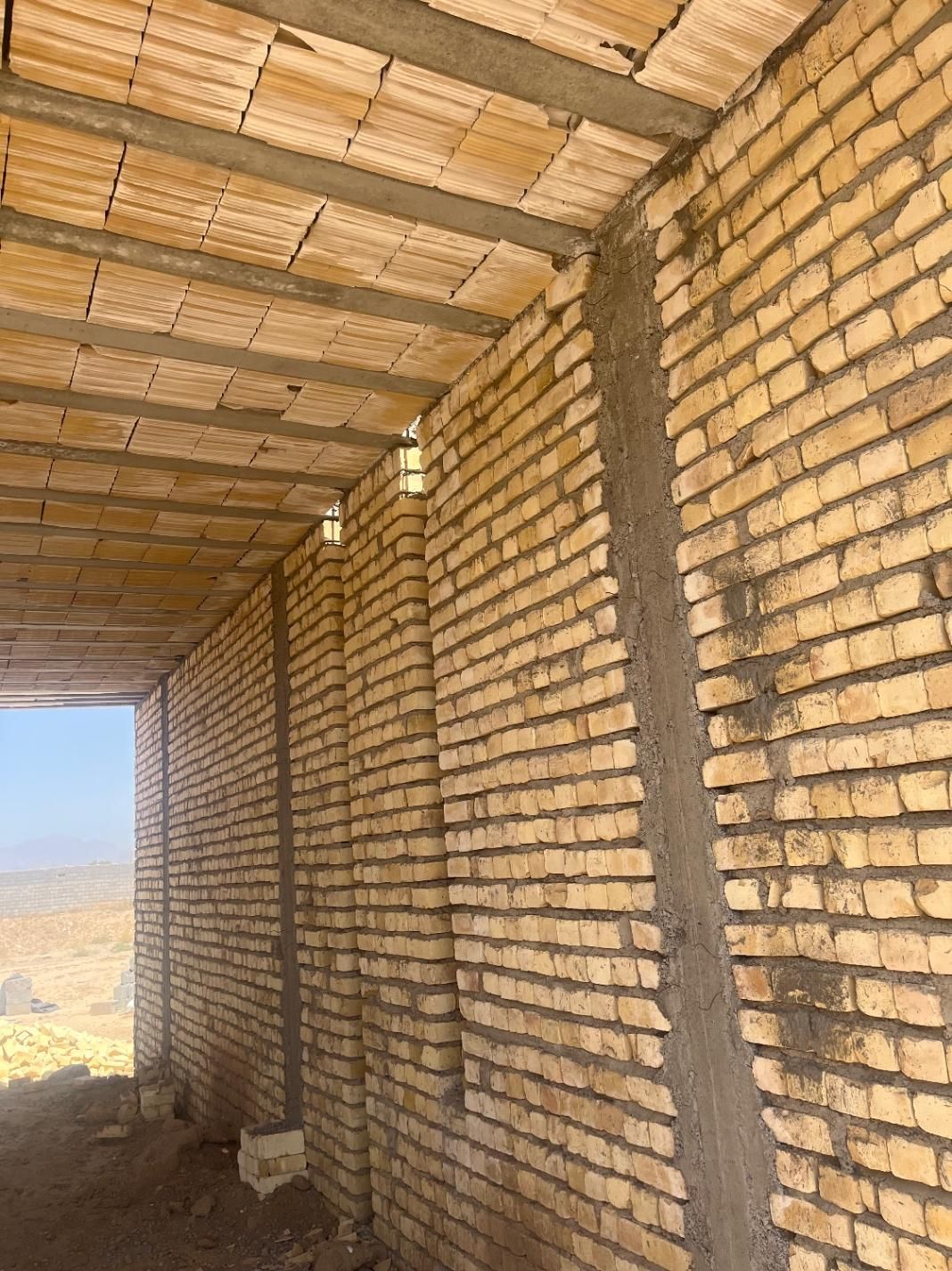 زمین اقساطی راوند روبه رو پارکینگ قاعم|فروش زمین و ملک کلنگی|کاشان, شهرک صنعتی راوند|دیوار