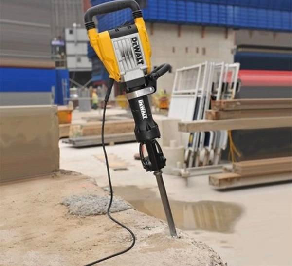 تخریب ساختمان چاه کنی فاضلاب|خدمات پیشه و مهارت|میاندوآب, |دیوار