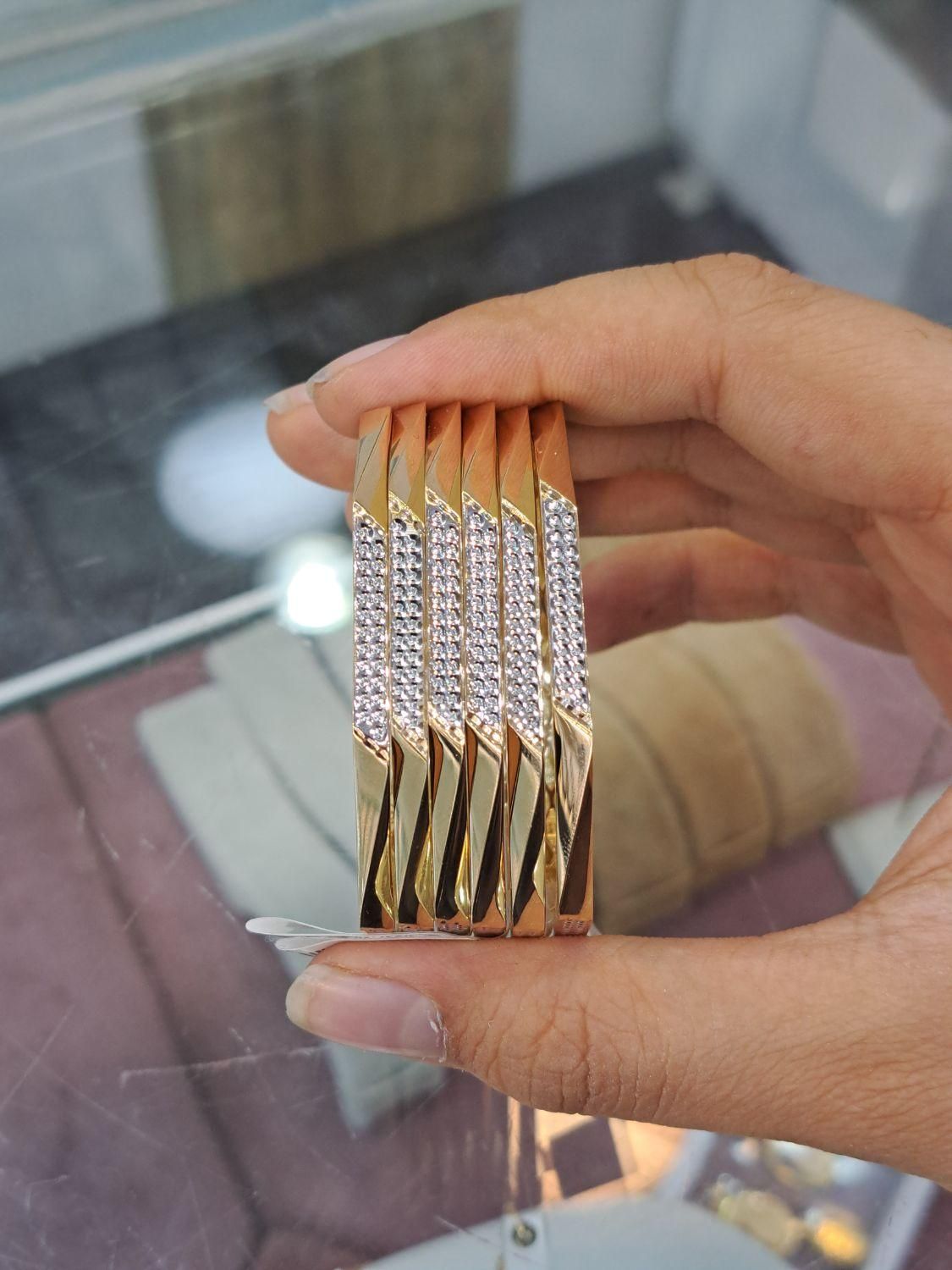 النگو آسیا شش ضلعی|جواهرات|قم, نیروگاه|دیوار