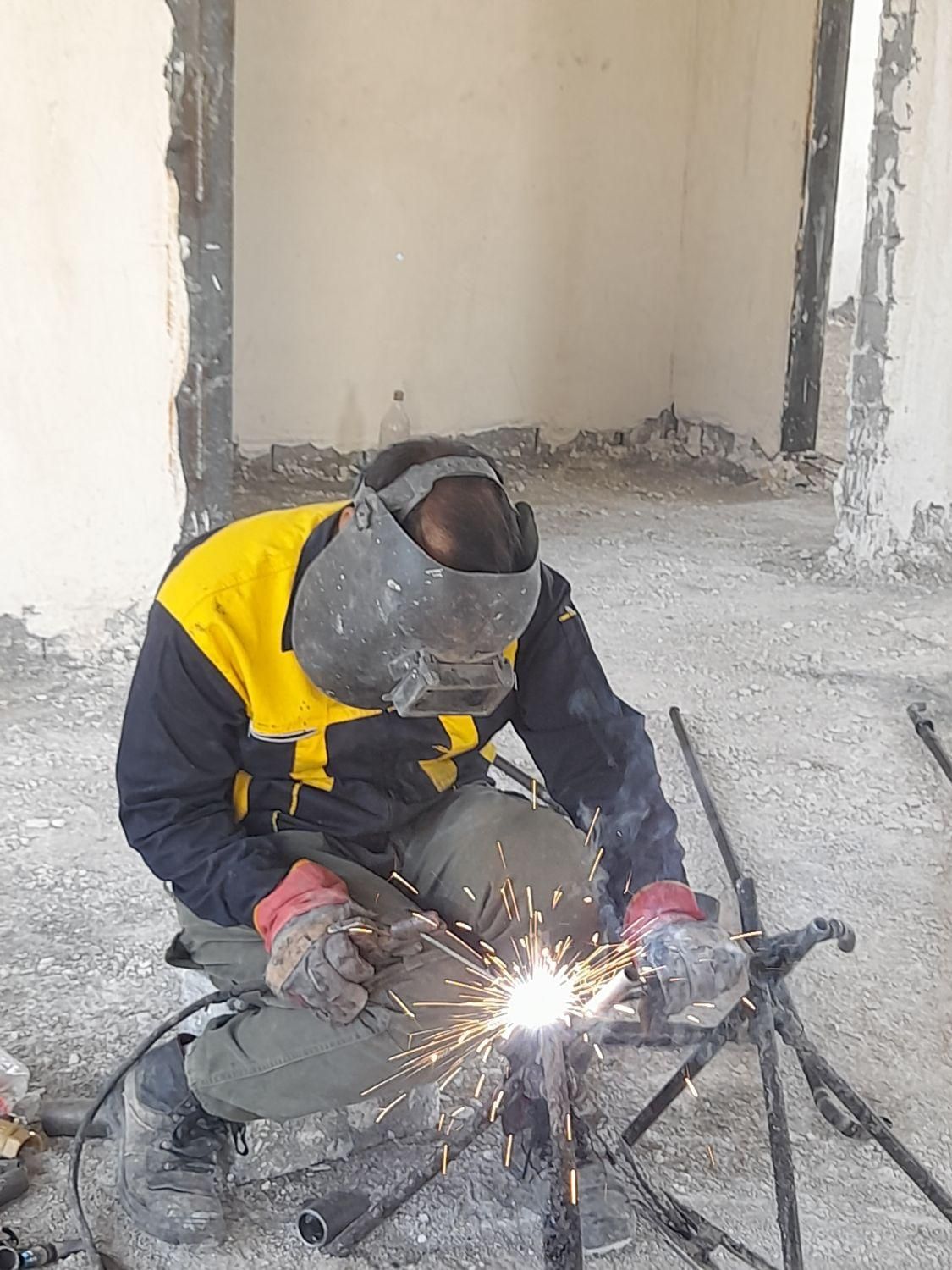 لوله کشی گاز با تاییده نظام مهندسی|خدمات پیشه و مهارت|پردیس, فاز ۸|دیوار