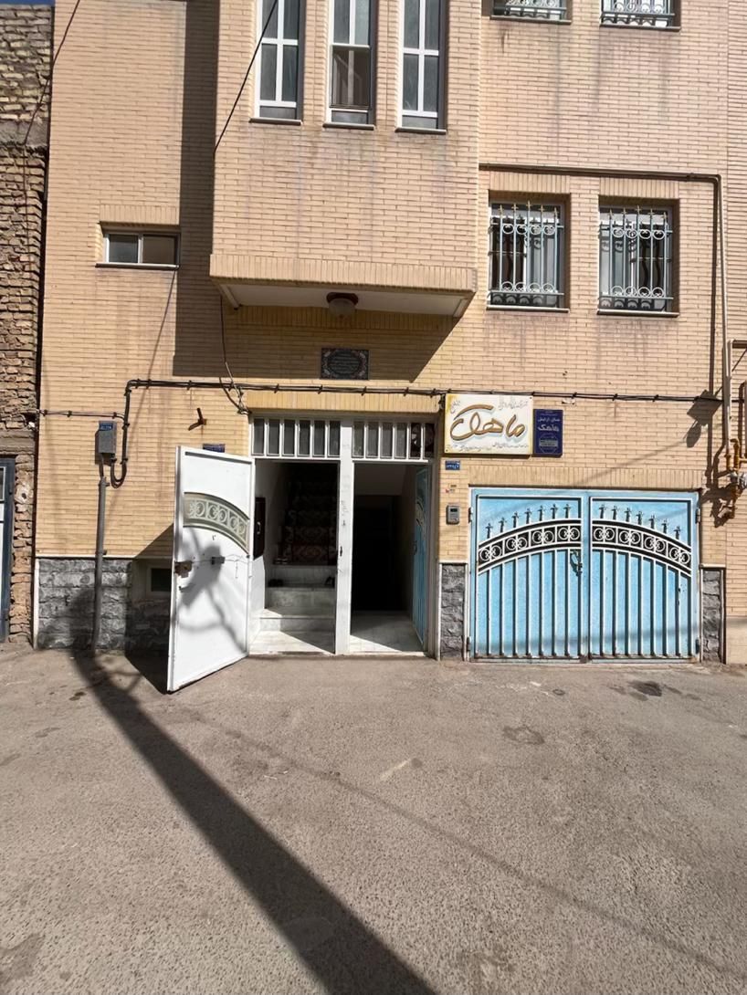 فروش خانه ویلایی ۲ و نیم طبقه دوکله|فروش خانه و ویلا|یزد, |دیوار