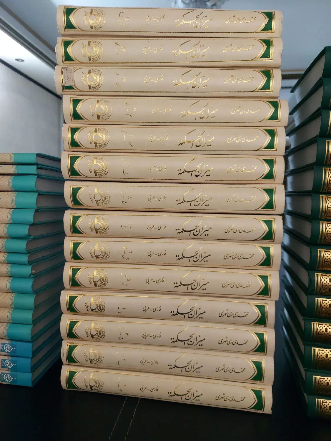 فروش کتابخانه|کتاب و مجله ادبی|تهران, صد دستگاه|دیوار