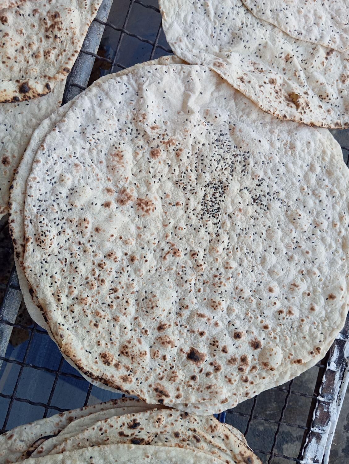 استخدام نیروی خانم  یا آقا همراه باخودرو تبلیغ نان|استخدام بازاریابی و فروش|اصفهان, ماشاده (رهنان)|دیوار