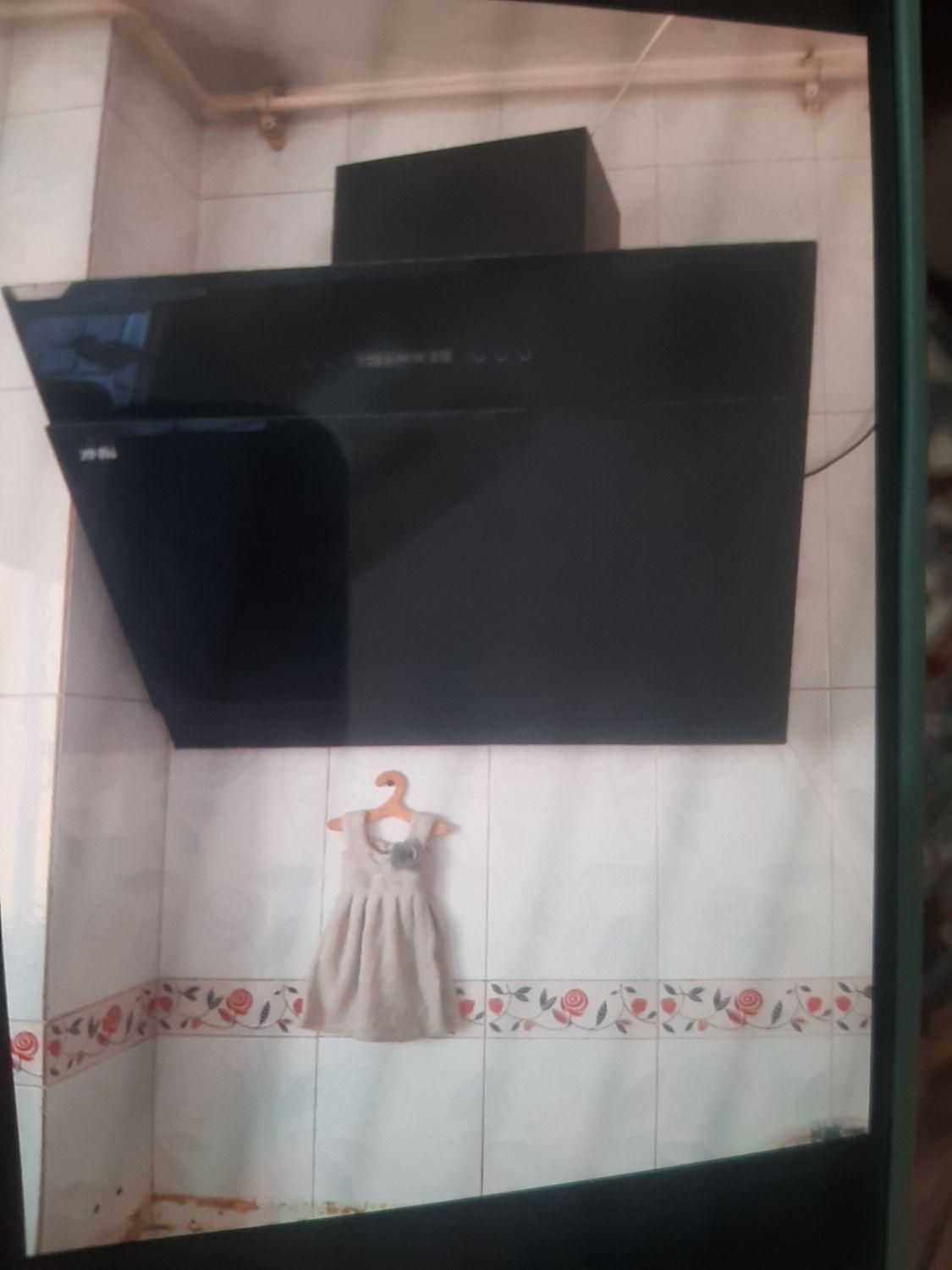 کابینت فلزی آشپزخانهو هود شیشه ایی مشکی|آب‌چکان و نظم‌دهنده ظروف|کردکوی, |دیوار