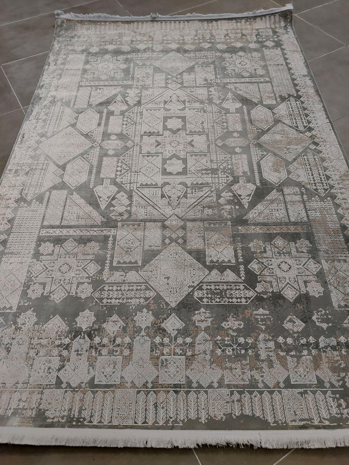 فرش وینتیج نقشه هریس طوسی کرم مدرن|فرش|تهران, شهرک غرب|دیوار