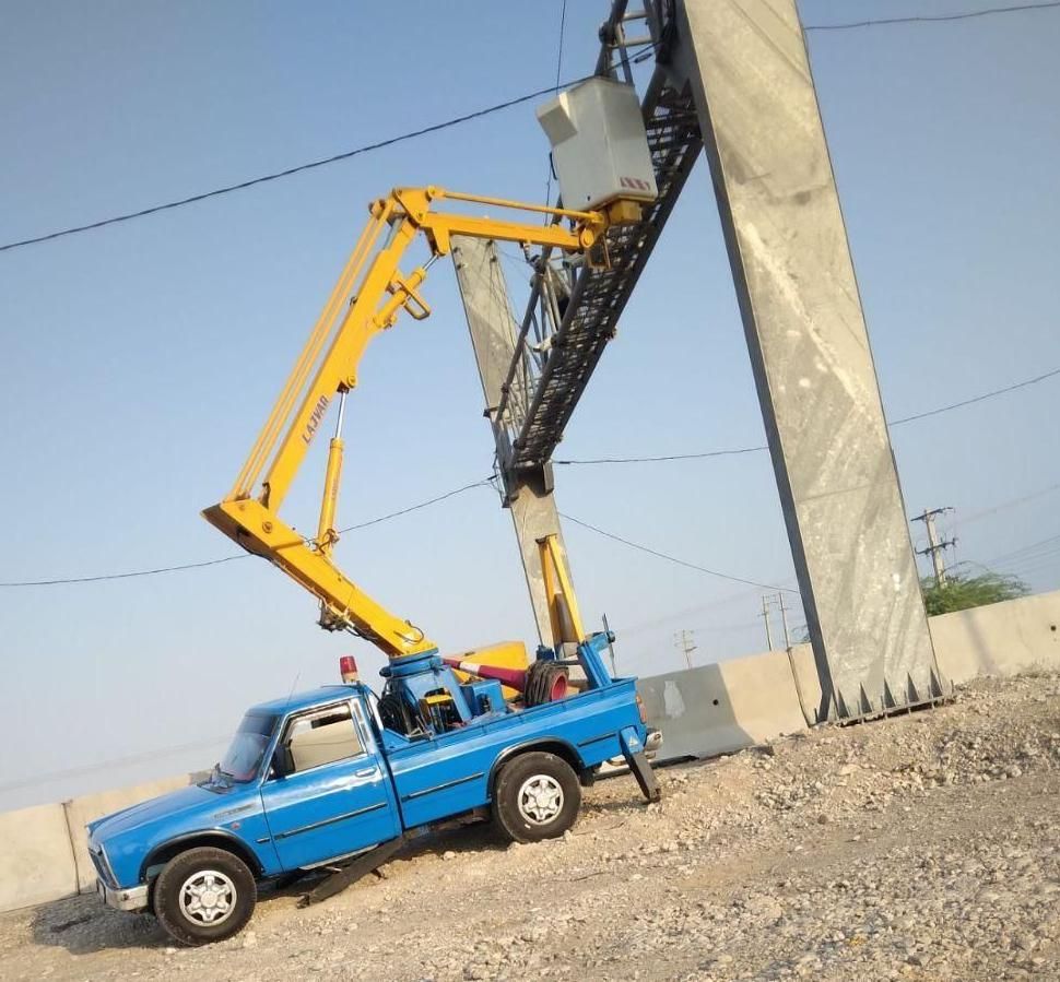 خودرو بالابر نیسانی جرثقیل سبدی برای کار در ارتفاع|خدمات حمل و نقل|بندرعباس, |دیوار