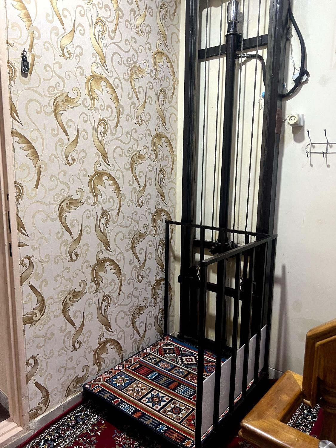 بالابرهیدرولیک بالابر  هیدرولیک|ماشین‌آلات صنعتی|ری, سیزده آبان|دیوار